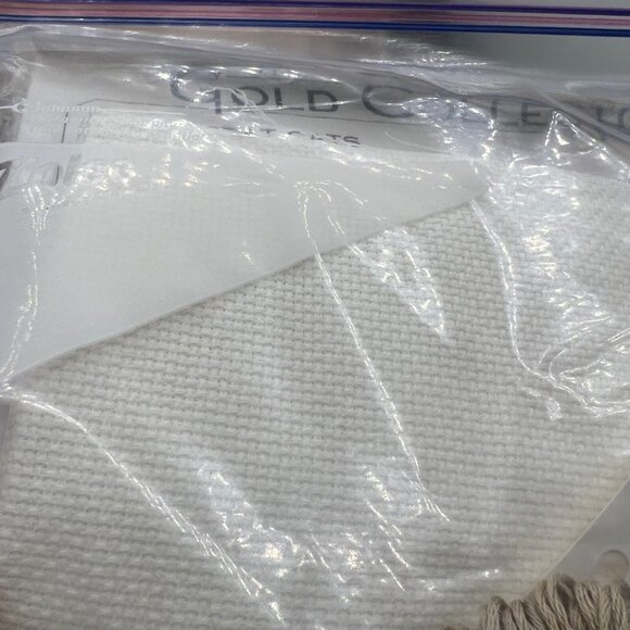 Dimensions Gold Collection Great Cats Cntd X-stitch Kit - Picture 7 of 12